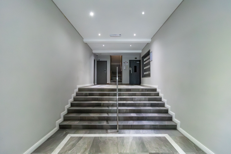 To Let 2 Bedroom Property for Rent in Sea Point Western Cape